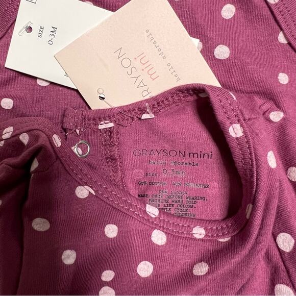 Grayson Mini Purple Polkadot Butterfly Sleeve 3 Button Snap Onesie NWT SZ 0-3M - Picture 3 of 3